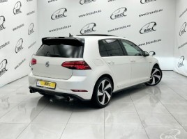 Volkswagen Golf | 1