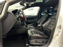 Volkswagen Golf | 4