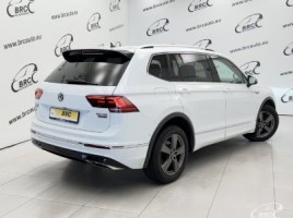 Volkswagen Tiguan | 1