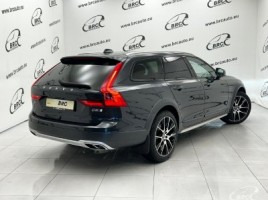 Volvo V90 | 1