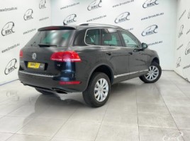 Volkswagen Touareg, 3.6 l., Внедорожник | 1