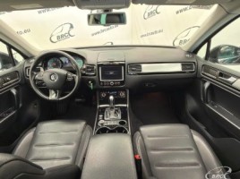 Volkswagen Touareg, 3.6 l., Внедорожник | 2