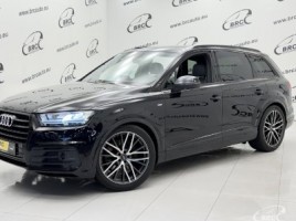 Audi Q7 cross-country