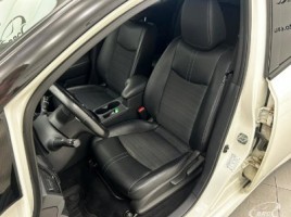 Nissan Leaf, Хэтчбек | 4