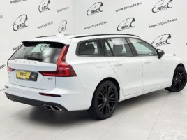Volvo V60, 2.0 l., Универсал | 1