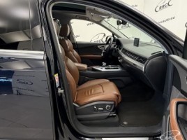 Audi Q7 | 3