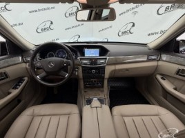 Mercedes-Benz E350 | 2