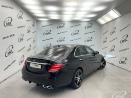 Mercedes-Benz E200 | 4