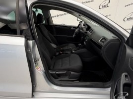 Volkswagen Jetta, 1.6 l., Седан | 3