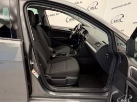 Volkswagen Golf | 3