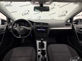 Volkswagen Golf | 2