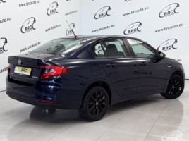 Fiat Tipo, Седан | 1