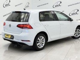 Volkswagen Golf | 1