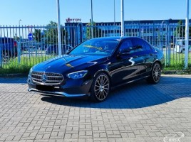 Mercedes-Benz E220