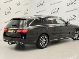 Mercedes-Benz E220 | 1