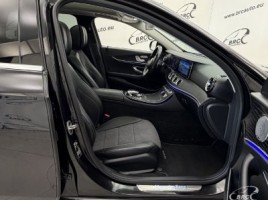 Mercedes-Benz E220 | 3
