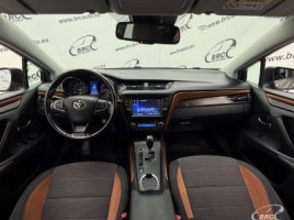 Toyota Avensis, 1.8 l., Седан | 2