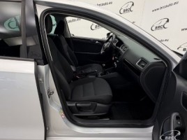 Volkswagen Jetta | 3