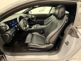 Mercedes-Benz E220 | 4