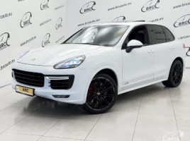 Porsche Cayenne visureigis