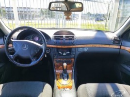 Mercedes-Benz E270 | 3