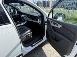 Audi Q7 | 3