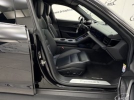Porsche Taycan, Седан | 3