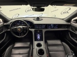 Porsche Taycan, Седан | 2
