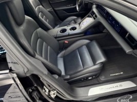 Porsche Taycan, Седан | 4