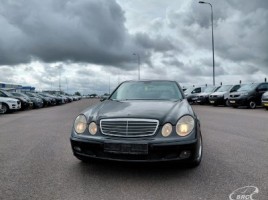 Mercedes-Benz E200 | 1