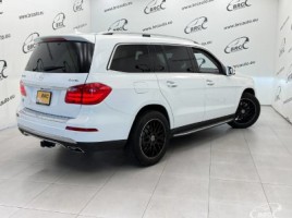Mercedes-Benz GL450 | 1