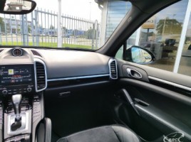 Porsche Cayenne, 3.0 l., Внедорожник | 4