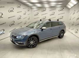Volkswagen Passat universalas