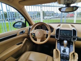 Porsche Cayenne, 3.0 l., Внедорожник | 3
