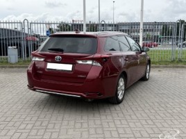 Toyota Auris, 1.8 l., Универсал | 1