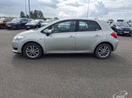 Toyota Auris | 3