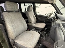 Mitsubishi Pajero | 4