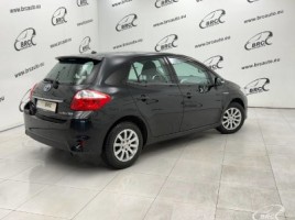 Toyota Auris | 1