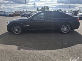 BMW 740 | 3