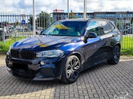 BMW X5 visureigis