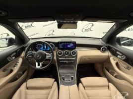 Mercedes-Benz GLC300 | 2