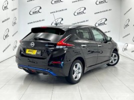 Nissan Leaf, Хэтчбек | 1