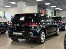 Volkswagen Golf | 4