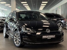 Volkswagen Golf | 1