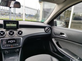 Mercedes-Benz GLA220 | 4