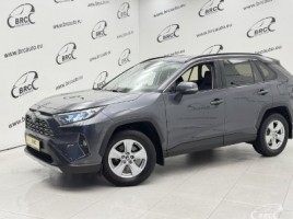 Toyota RAV4 visureigis