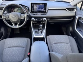 Toyota RAV4 | 4