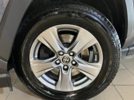Toyota RAV4 | 3