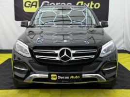 Mercedes-Benz GLE350, Внедорожник | 1