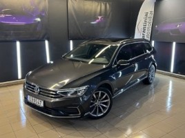 Volkswagen Passat universalas